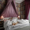 Oddity R17421 Papel pintado Rebel Walls