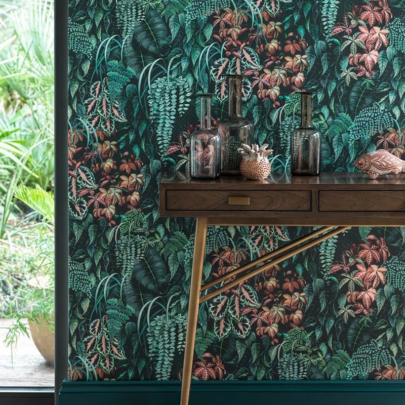 Papel pintado Osborne & Little Green Wall Peacok W7687-01