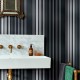 Papel pintado Cole & Son Marquee Stripes Carousel Stripe 110-9043 A